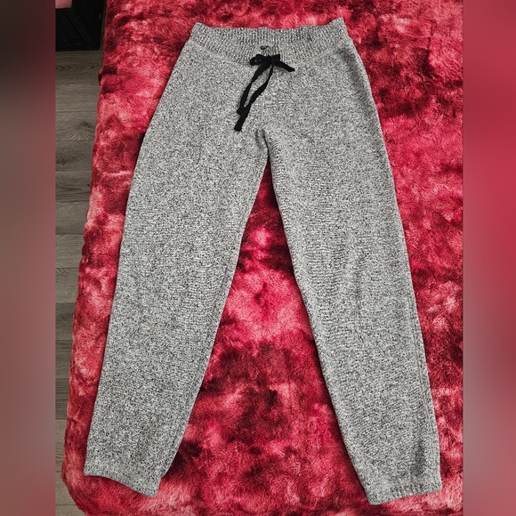 Pants - Gray Knit Joggers with Black Drawstring ⚡️